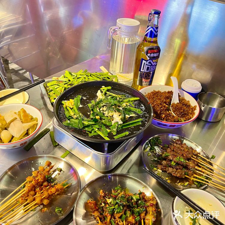 有一说一，岳阳烧烤真的比长沙烧烤好吃😋