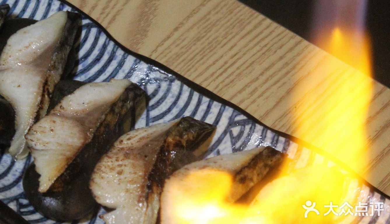 成都美食｜寒冷冬日怎么也少不了一次寿喜锅呀[礼花]