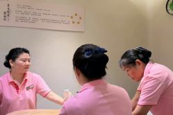 -阅年轻·AI家庭健康体质调理
