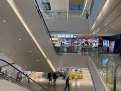 -LuOne凯德晶萃广场(徐家汇路店)