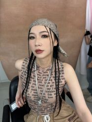 -红馆妆造(中央大街店)