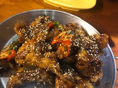 -BHC炸鸡(明洞总店)