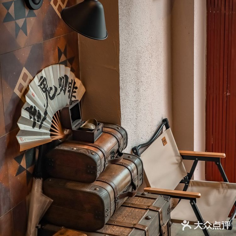 探店in佛山🏮筷子路开了间鬼仔性格的凉茶铺