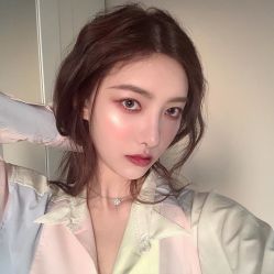 -Rise Hair上升造型