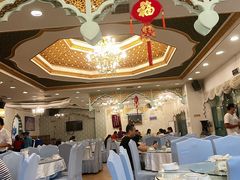 -马尔龙新疆饭店·清真(瑞景店)