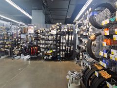 -迪卡侬(南二环店)