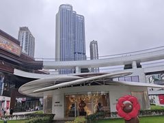 -东方体育中心(地铁站)