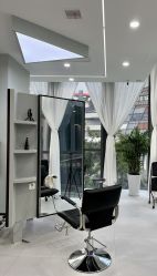 -U·NI SALON 造型