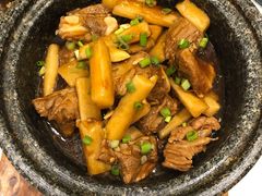 -闫府私房菜(经四路万达店)