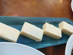 -清真·弹拨尔新疆美食餐厅(延龄巷店)