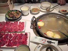 -牛人日志·鲜牛肉骨汤火锅(万科里瑧店)
