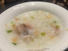 -海鲨湾海鲜会馆(百家湖1912店)