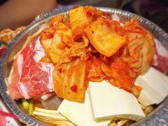 牛五花辣白菜锅-王氏炉匠·烧鸟放题自助(三里屯店)