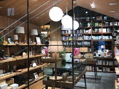 -百新书局(尚悦湾店)