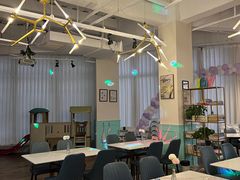 -荣耀.西式融合餐厅(留云湖店)