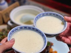 民国美龄粥-南京大牌档(香港广场店)