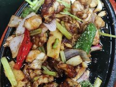 -大富蚝乌东哥饭店·石锅鱼杂·柠檬鸭(革新路店)
