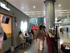 -肯德基(成都机场T2到达精选店)