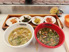 -乡党臊子面(丰庆公园店)