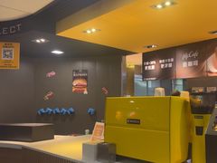 -麦当劳(中山大道中店)