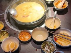 -芸鲜季·云南野生菌餐厅· 云南风物味研社(闵行店)