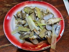 葱姜炒蛏子-老姑砂锅·烧烤天津菜(体北道店)