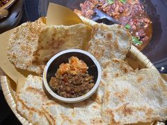 芝麻饼-挂旗柴锅鸡(蚌山区嘉年华店)