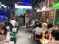 大堂-马路牙子烧烤音乐酒馆(望京店)