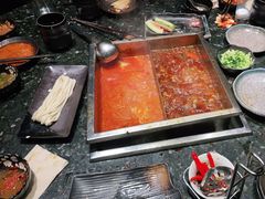 -重庆九记老火锅(广场店)