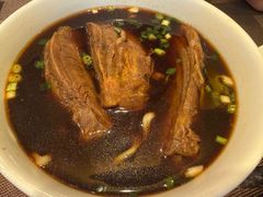 红烧牛筋牛肉面-中国厨房/台湾牛肉面