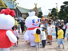 -七彩云南欢乐世界