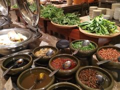 -南湖名都·景湖轩全日制餐厅·海鲜自助·东南亚风味·临湖而食