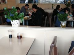 大堂-李先生牛肉面大王(东营友谊广场店)