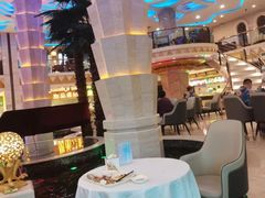 -碧中海汤泉汗蒸酒店