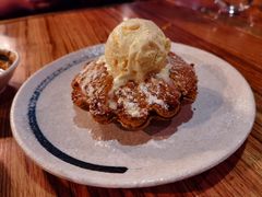 苹果派伴香草冰淇淋-SMOKI & CO(五大道店)