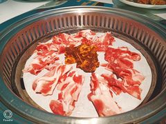 -绿岛港轩海鲜烤肉涮锅自助餐厅