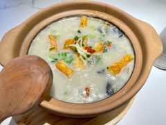 招牌皮蛋瘦肉粥-绿色吴家粥铺(河西天街店)