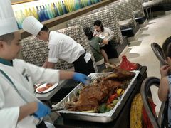 -海口绿发希尔顿酒店-田园汇自助餐·三文鱼·海鲜