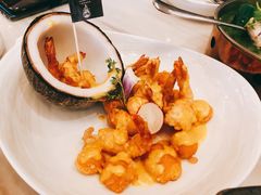 金椰壳奶香虾球-金椰壳· 大厨新加坡菜(壹方城店)