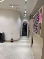 -Mentor Hair Salon