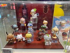 -泡泡玛特POPMART(杭州乐堤港店)