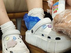 -海底捞火锅(宝龙广场夜宵主题店)