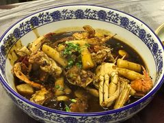 梭子蟹烧年糕-佳佳麻辣烧菜馆