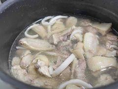 -烹然四季椰子鸡火锅(团结湖总店)