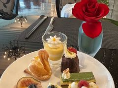 -圣丰索菲特·2 On 988 Café 自助餐厅