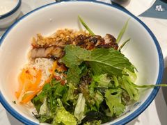 碳烤猪颈肉捞檬粉常温-美奈小馆·东南亚菜(福田星河COCO Park店)