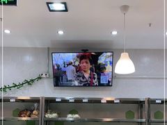 -白玉兰食品(中山公园龙之梦店)