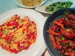 -肥肥虾庄·金牌油焖大虾(沙湖店)