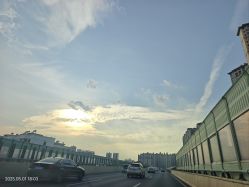 -莫莉幻想儿童乐园(深圳南山欢乐颂店)