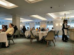 -The Diamond Jubilee Tea Salon at Fortnum & Mason